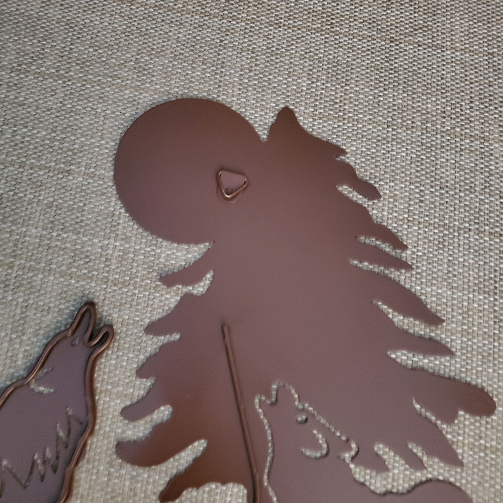 Wolf Rustic Metal Wall Art Hanging - Picture 9 of 11